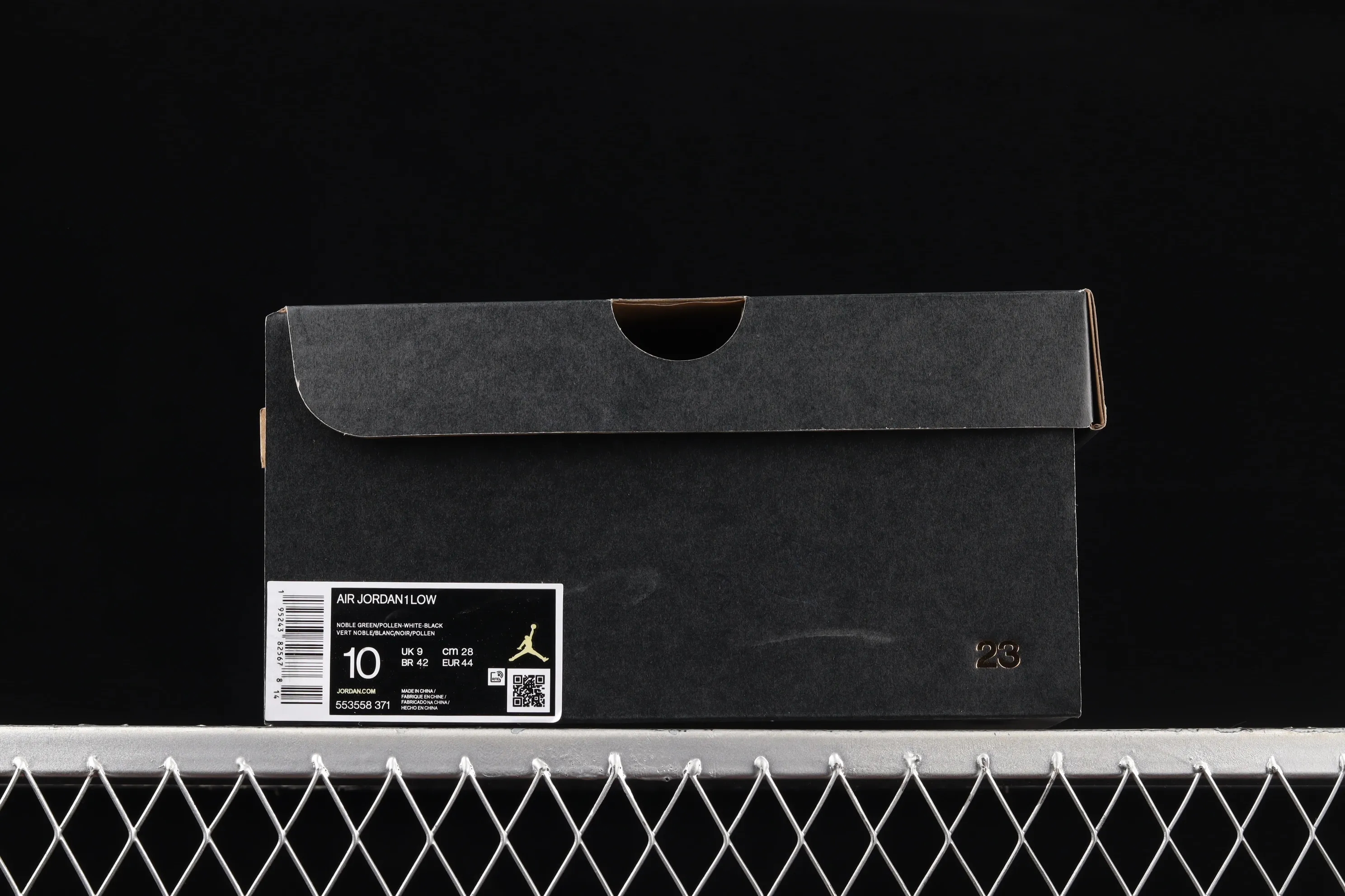 All categories Air Jordan Jordan series basketball shoes Air Jordan 1 Low G version pure original Air Jordan 1 Low AJ1 Joe 1 black and white green low-top cultural basketball shoes 553558-371